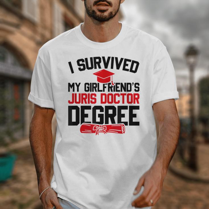 I Survived My Girlfriend's Juris Doctor Degree Graduation Unisex T-Shirt