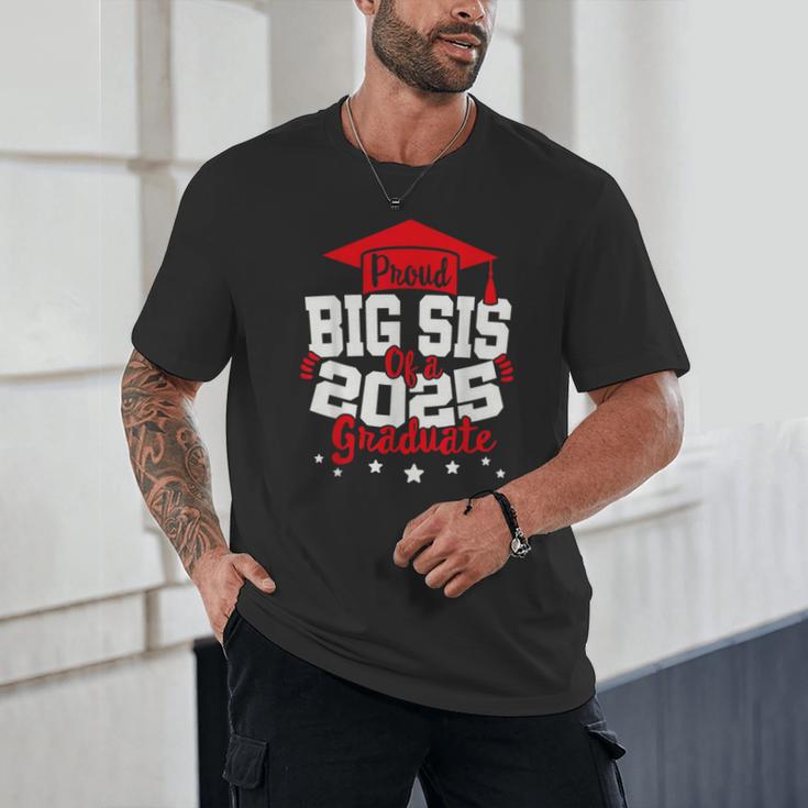 Big Sis Of a 2025 Graduate Class Senior Graduation Grad 25 Unisex T-Shirt