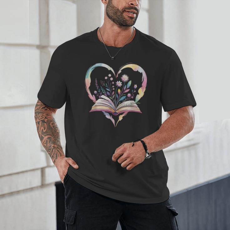 Book Lover Heart Shaped Reading Art Bookworm Unisex T-Shirt
