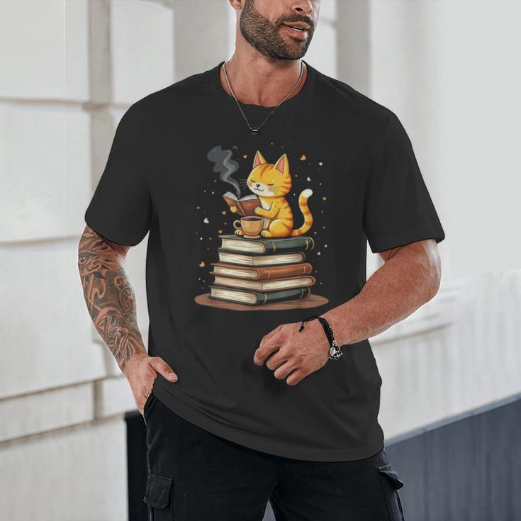 Cat Reading Books Unisex T-Shirt
