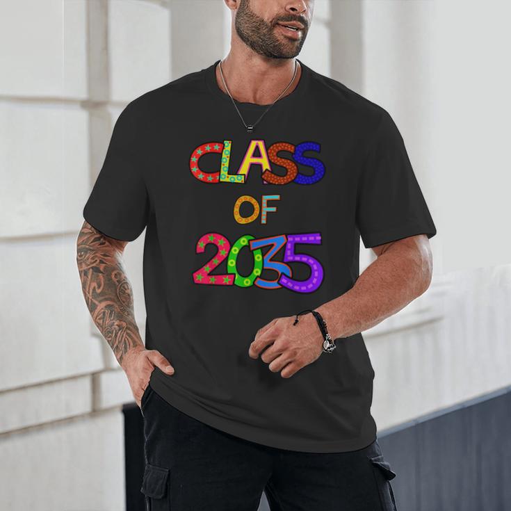 Class Of 2035 Grow With Me Kindergarten Graduation Unisex T-Shirt