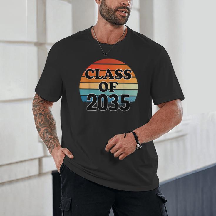 Class Of 2035 Senior Graduate Retro Graduation Unisex T-Shirt