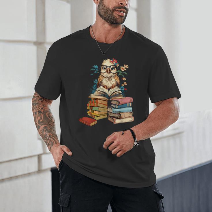 Cute Reading Chicken With Glasses Books Bookworm Reader Book Unisex T-Shirt