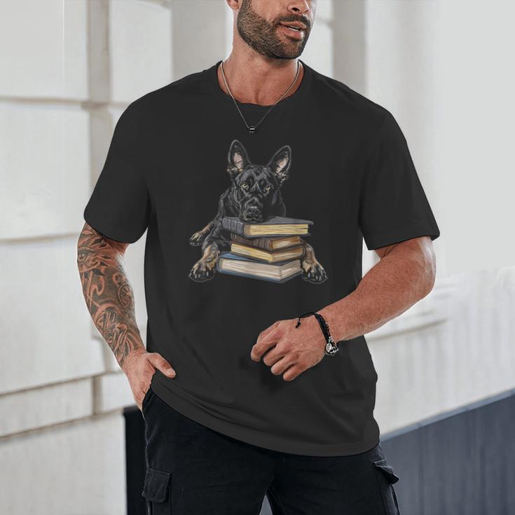 Dutch Shepherd Books Reading Dog Breed Graphic Unisex T-Shirt