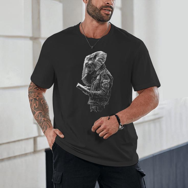 Elephant Holds Book Wriing Motif Animal Artwork Elephant Unisex T-Shirt Elephant Holds Book Wriing Motif Animal Artwork Elephant Unisex T-Shirt