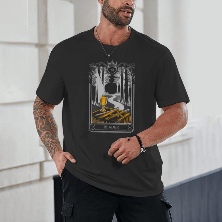 Gothic Book Lover Skeleton Unisex T-Shirt