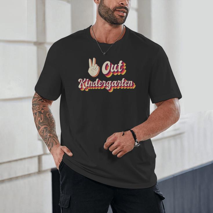 Kids Peace Out Kindergarten Graduation Kindergarten Graduate Unisex T-Shirt