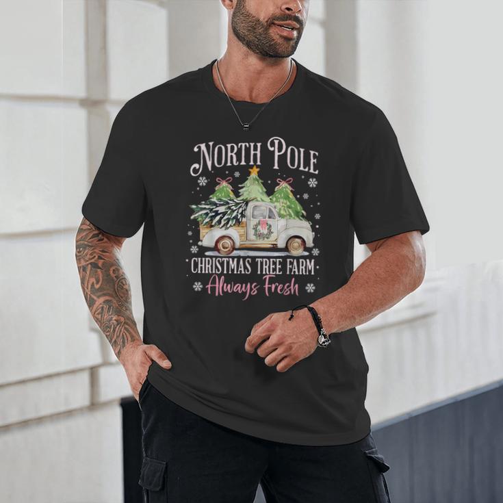 North Pole Tree Farm Merry Christmas Holiday Scene Nostalgia Unisex T-Shirt