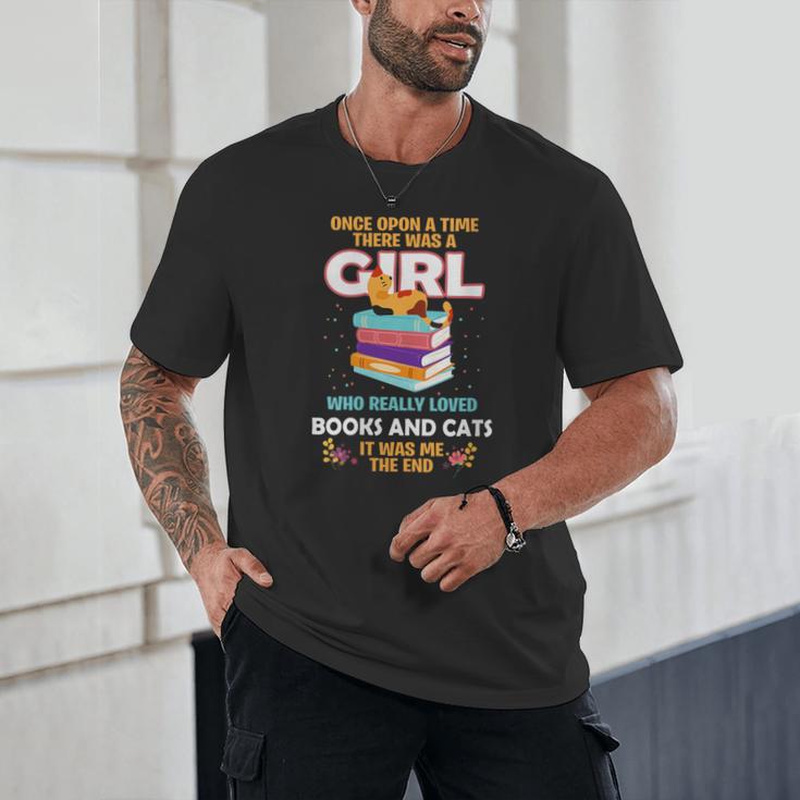Once Upon A Time There Was A Girl Who Loves Books And Cats Unisex T-Shirt