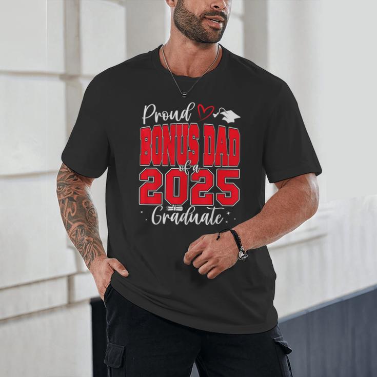 Proud Bonus Dad Of a Class Of 2025 Graduate Graduation Unisex T-Shirt