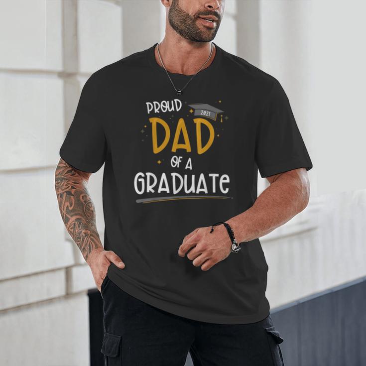Proud Dad Of A Class Of 2021 Graduate Graduation Unisex T-Shirt