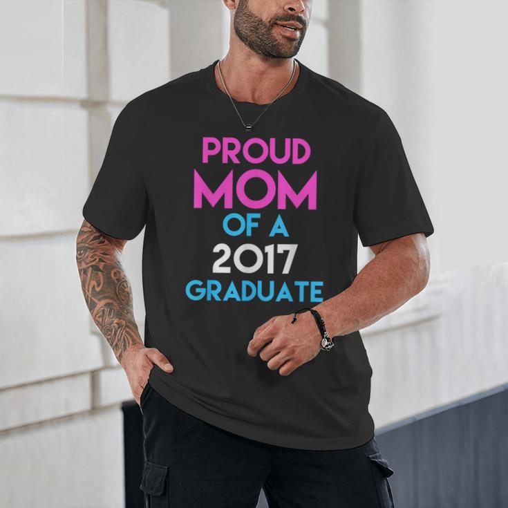 Proud Mom Of A 2017 Graduate Graduation Tee T-Shirt Unisex T-Shirt