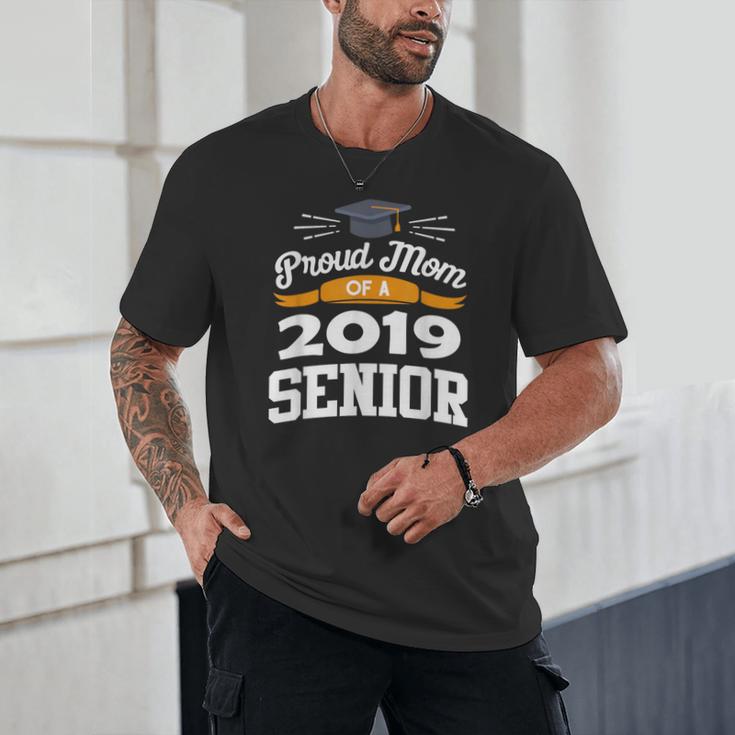 Proud Mom Of A 2019 Senior Graduation Class Outfit T-Shirt Unisex T-Shirt