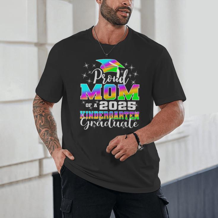 Proud Mom Of Kindergarten Graduate 2025 Graduation Mom Unisex T-Shirt