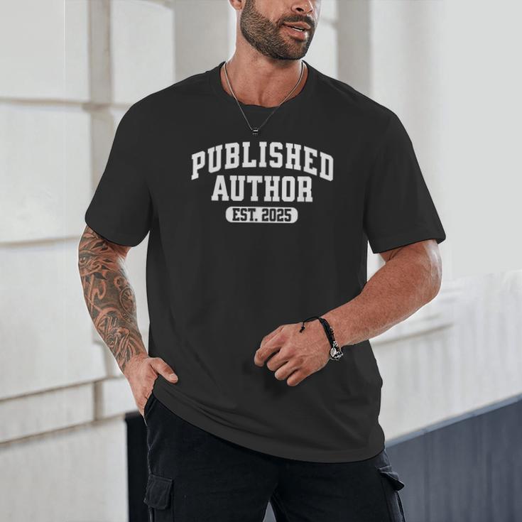 Proud Published Author 2025 Mom Dad Vintage Poet Book Writer Unisex T-Shirt