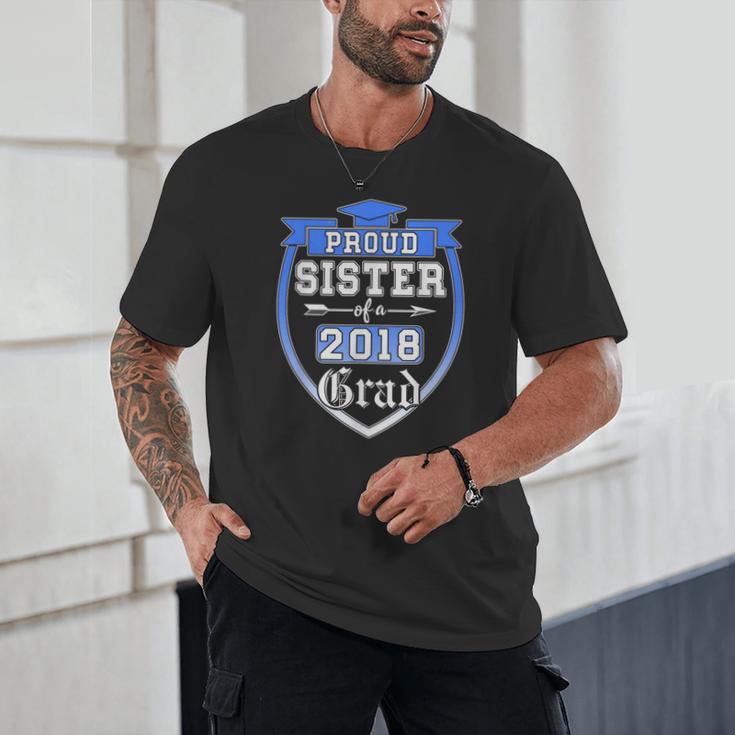 Proud Sister Of a 2018 Grad Graduation Family Unisex T-Shirt