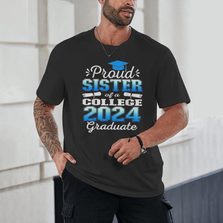 Proud Sister Of 2024 College Graduate Family 24 Graduation Unisex T-Shirt