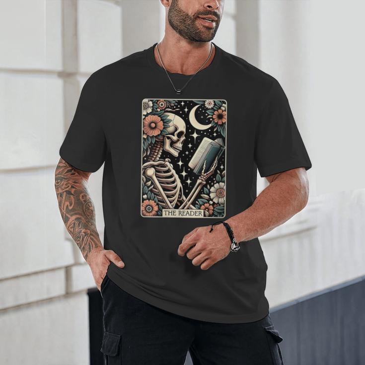 The Reader Tarot Card Skeleton Reading Book Bookworm Bookish Unisex T-Shirt
