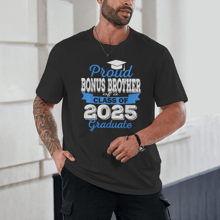 Super Proud Bonus Brother Of 2025 Graduate Graduation Family Unisex T-Shirt