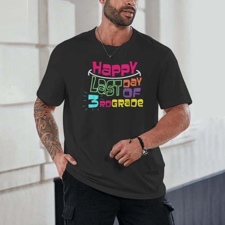 Sweet Happy Last Day Of 3rd Grade Kids GraduationUnisex T-Shirt