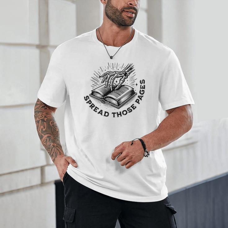 2 SIDES I Look Better Bent Over A Book Saying Quote Unisex T-Shirt