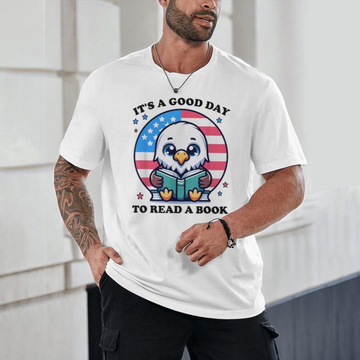 A Good Day To Read a Book Reading Eagle With American Flag Unisex T-Shirt