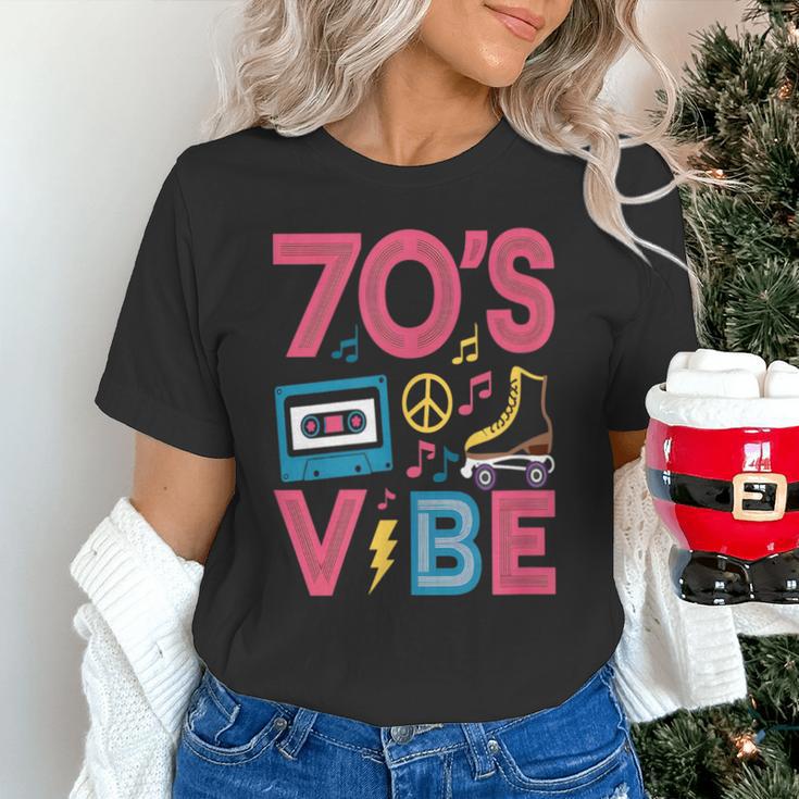 70s Retro Style Roller Skate Cassette Music Nostalgia Unisex T-Shirt