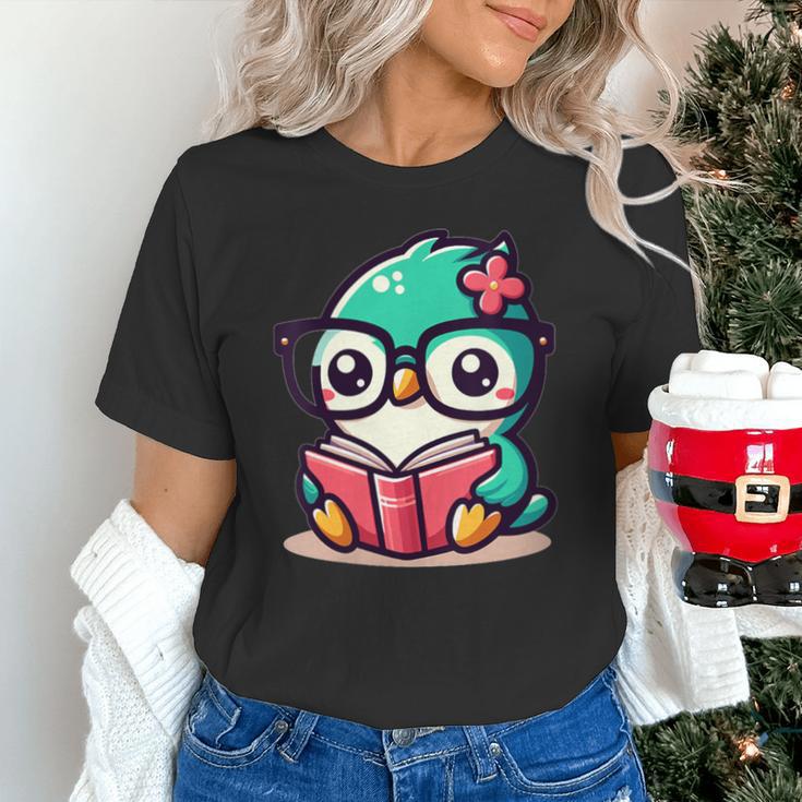 Adorable Book Lover Humming Bird With Reading Glasses Cute Unisex T-Shirt