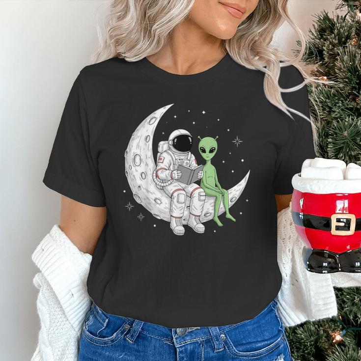 Astronaut Reading Book To Alien Moon Space Book Lover Men Unisex T-Shirt Astronaut Reading Book To Alien Moon Space Book Lover Men Unisex T-Shirt