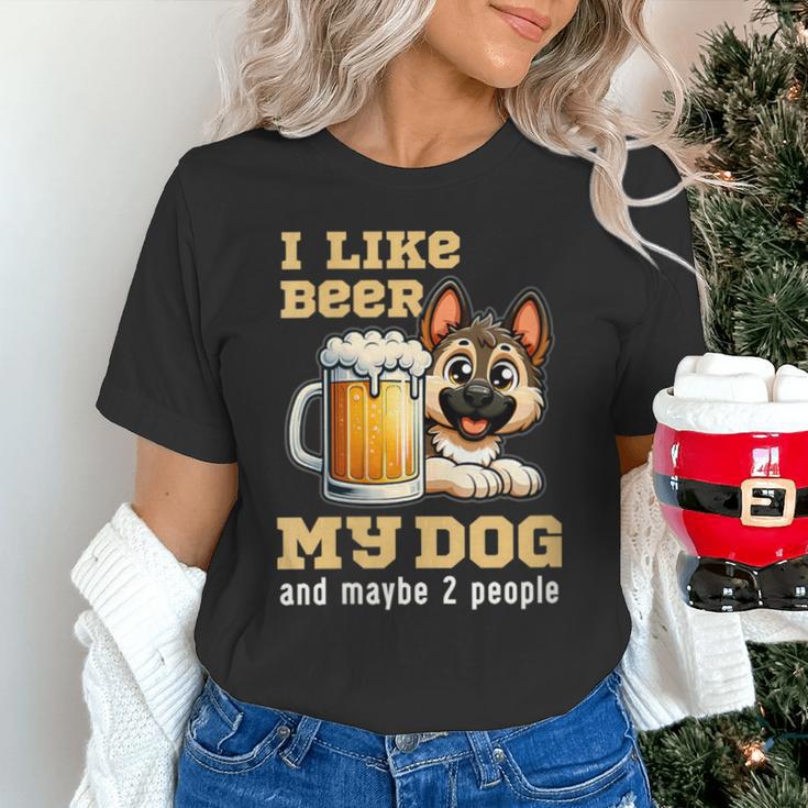 I Like Beer My Dog And Maybe 2 People Introvert Pun Unisex T-Shirt