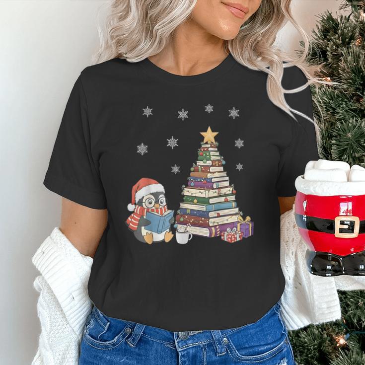 Christmas A Penguin Reading Book Snowflake Cocoa Hot Teacher Unisex T-Shirt