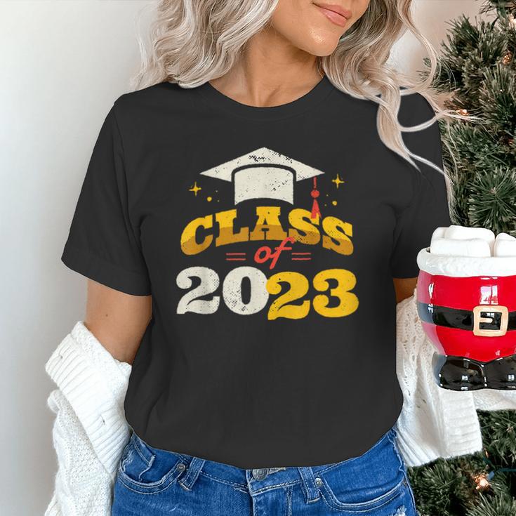 Class Of 2023 School Graduation Vintage Retro Class Of 2023 Unisex T-Shirt