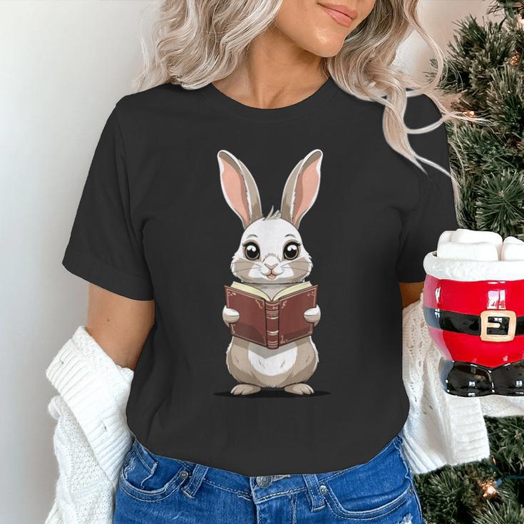 Cute Bookworm Bunny Reading For Kids And Teachers Unisex T-Shirt