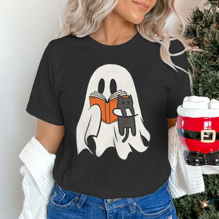 Cute Ghost Cat Reading Book Spooky Season Halloween Costume Unisex T-Shirt