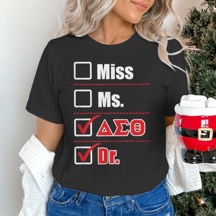 Delta Sigma Theta Sorority Delta Doctor Graduation Unisex T-Shirt