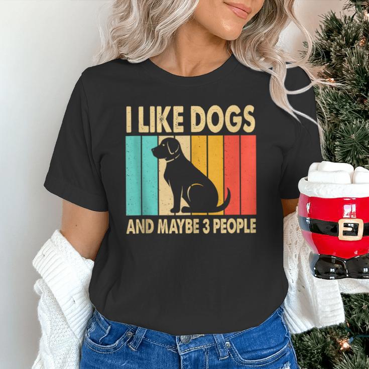 I Like Dogs And Maybe 3 People Introvert Unisex T-Shirt I Like Dogs And Maybe 3 People Introvert Unisex T-Shirt