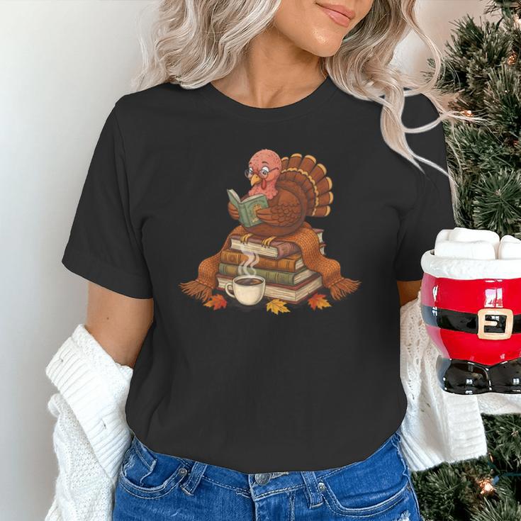 Fall Book Vintage Turkey Thanksgiving Reading Book Lovers Unisex T-Shirt