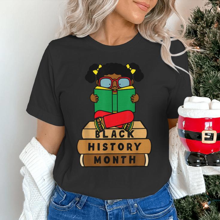Girl Kid Reading Book Black History Month Bookworm Unisex T-Shirt Girl Kid Reading Book Black History Month Bookworm Unisex T-Shirt