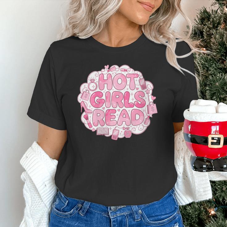 Hot Girls Read Pink Aesthetic Book Lover Reading Unisex T-Shirt Hot Girls Read Pink Aesthetic Book Lover Reading Unisex T-Shirt