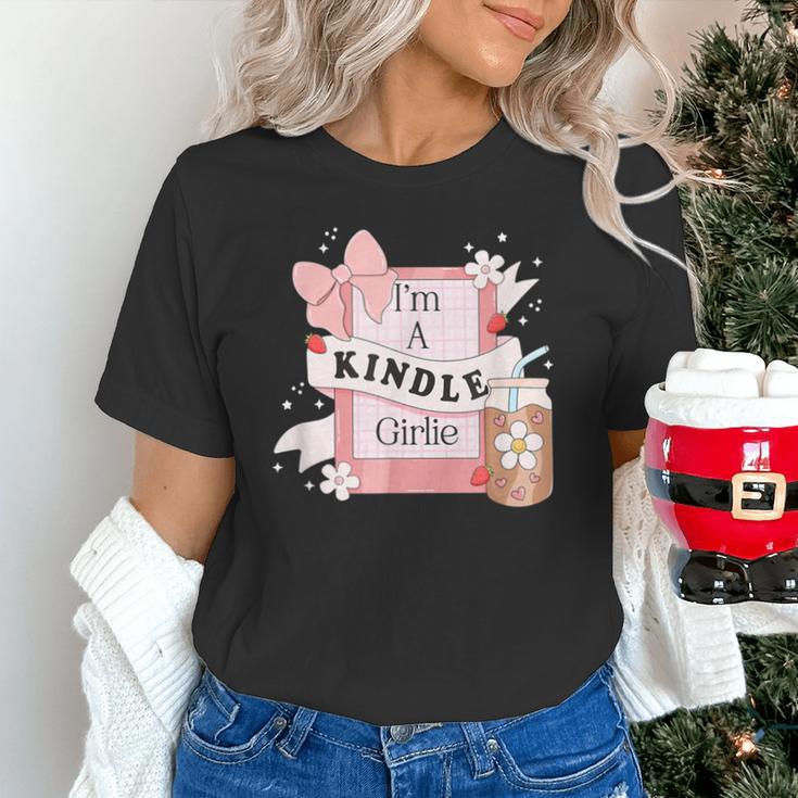 I'm A Kindle Girlie Book Lover Bookish Unisex T-Shirt