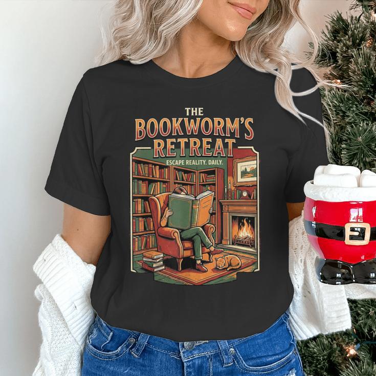 Introvert Book Lover The Bookworm's Retreat Unisex T-Shirt