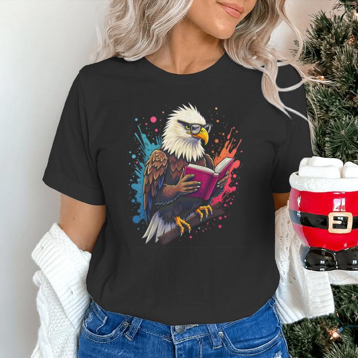 Kawaii Eagle Reads Book Reading Library Book Bookworm Unisex T-Shirt
