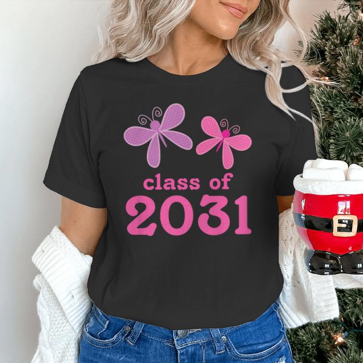Kids Class Of 2031 Kindergarten Girls Graduation T-Shirt Unisex T-Shirt