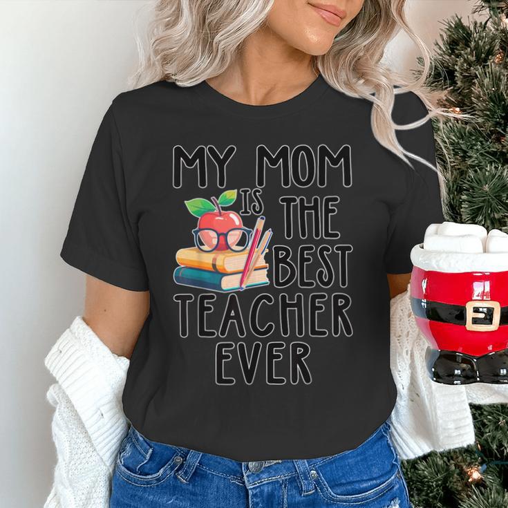 My Mom Is The Best Teacher Ever Apple Books School Mother Unisex T-Shirt My Mom Is The Best Teacher Ever Apple Books School Mother Unisex T-Shirt