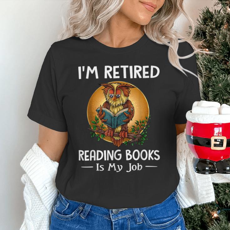 Owl I'm Retired Reading Books Is My Job Unisex T-Shirt