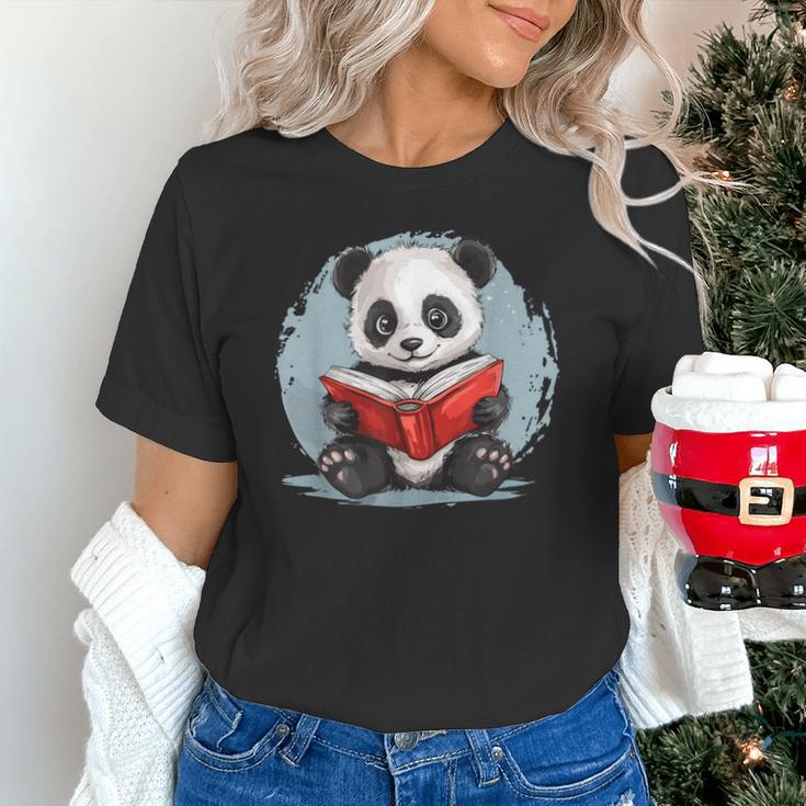 Panda With Book For Reading Enthusiasts Unisex T-Shirt