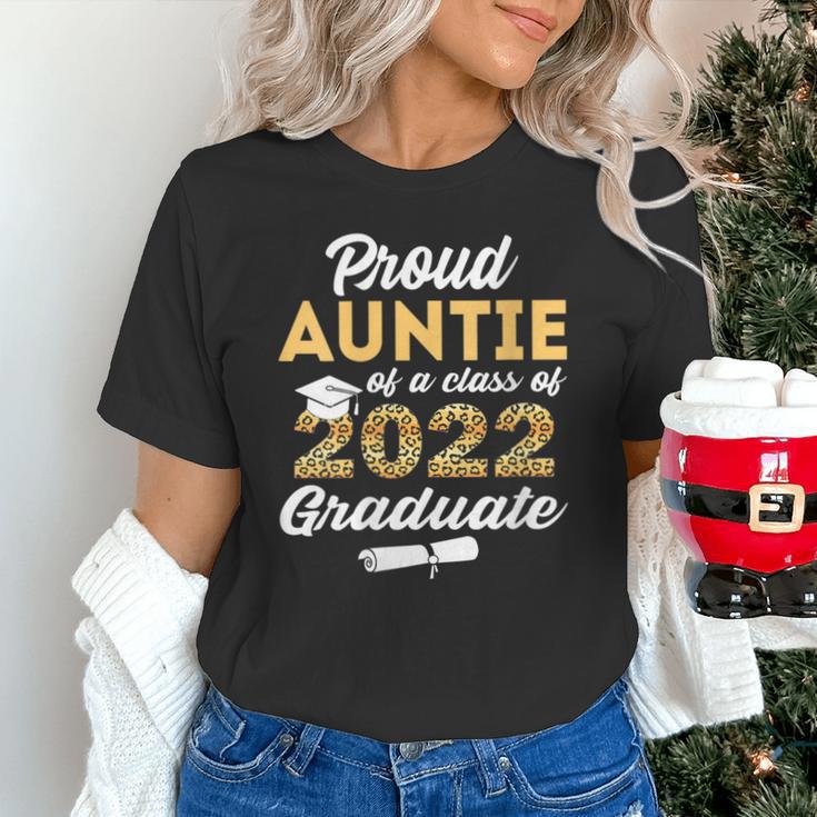 Proud Auntie Of 2022 Graduate Class 2022 Graduation Leopard Unisex T-Shirt
