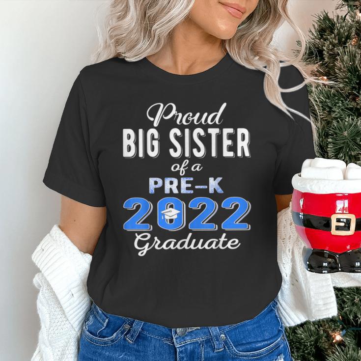 Proud Big Sister Of Pre K School Graduate 2022 Graduation Unisex T-Shirt