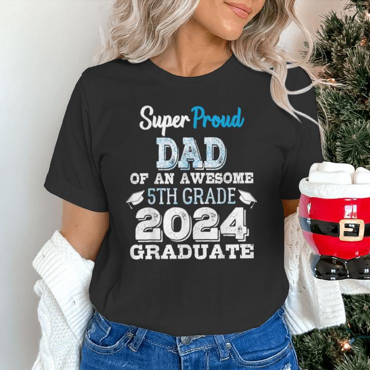 Proud DAD Of A 5th Grade Graduate 2024 Elementary Graduation Unisex T-Shirt