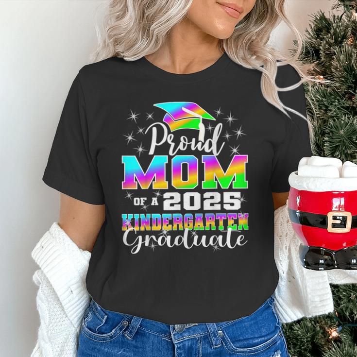 Proud Mom Of Kindergarten Graduate 2025 Graduation Mom Unisex T-Shirt